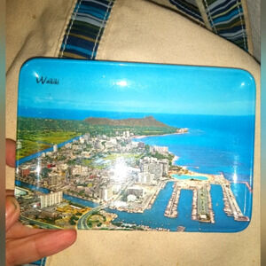 Vintage Waikiki small tray Movie Supply of Hawaii 6” x 4” Made in Italy